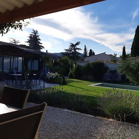 Le Chat Sur Le Toit Lourmarin Exterior foto