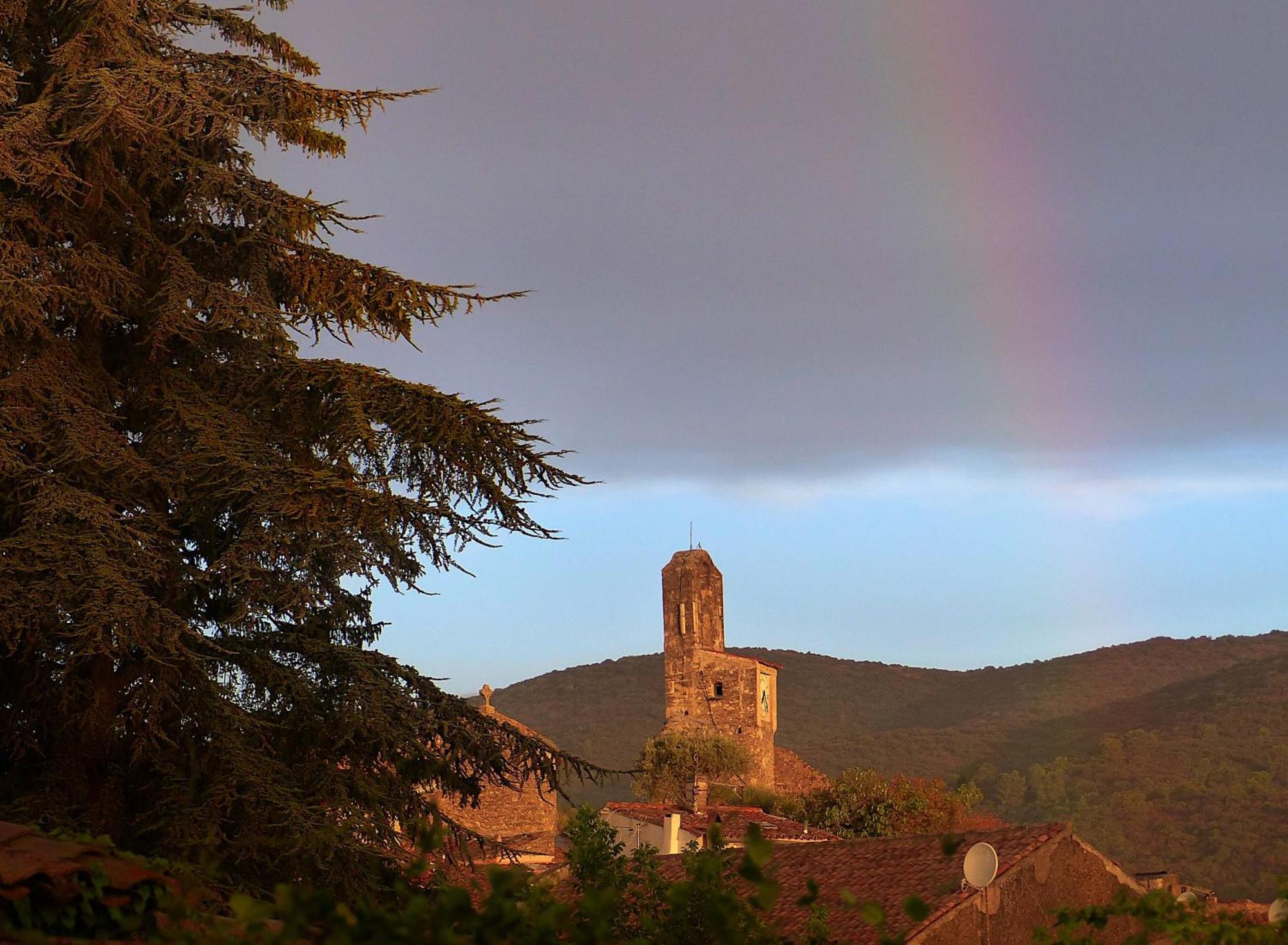 Le Chat Sur Le Toit Lourmarin Exterior foto
